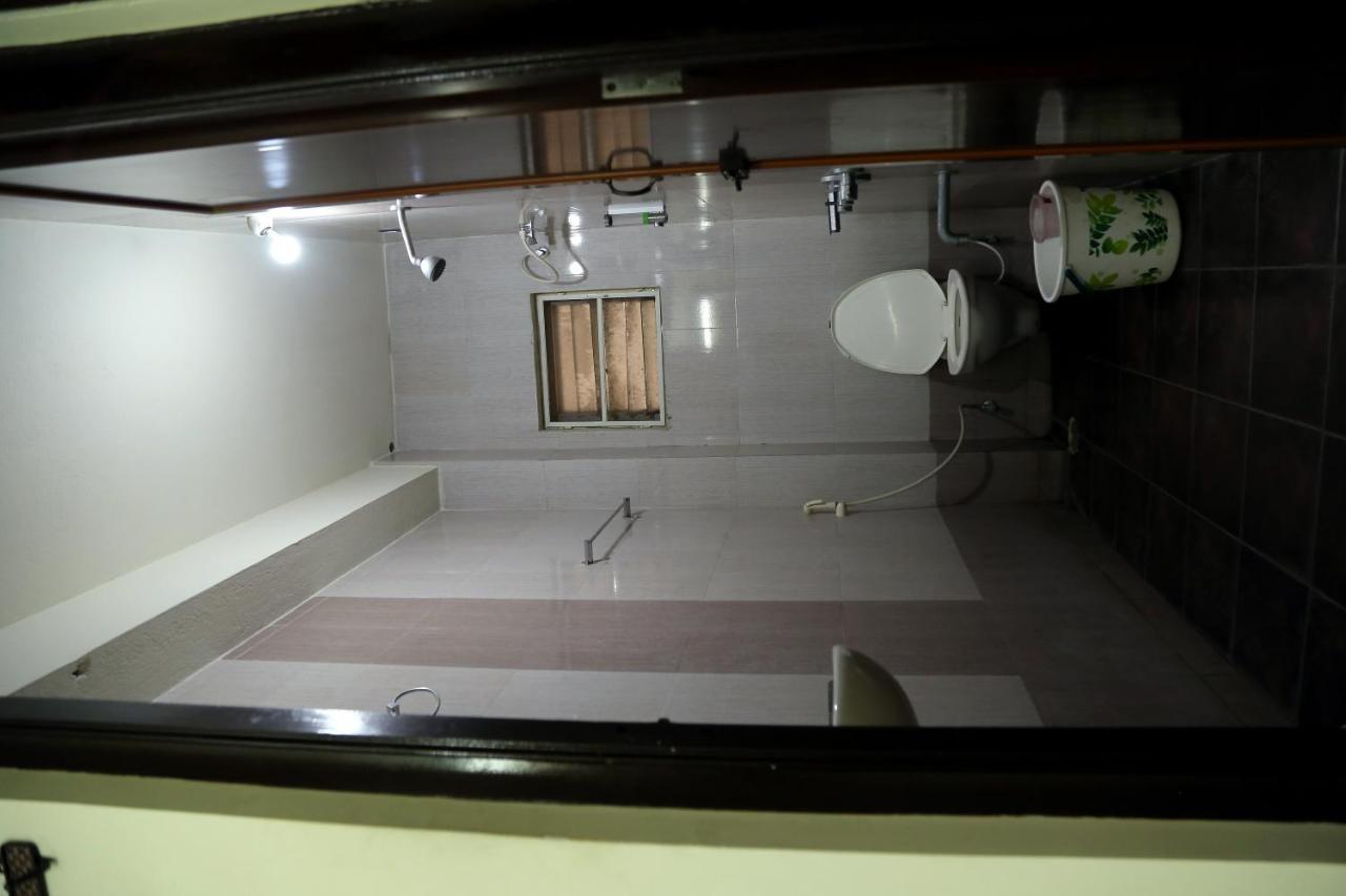 Landmaark Hotels Tirupur Esterno foto
